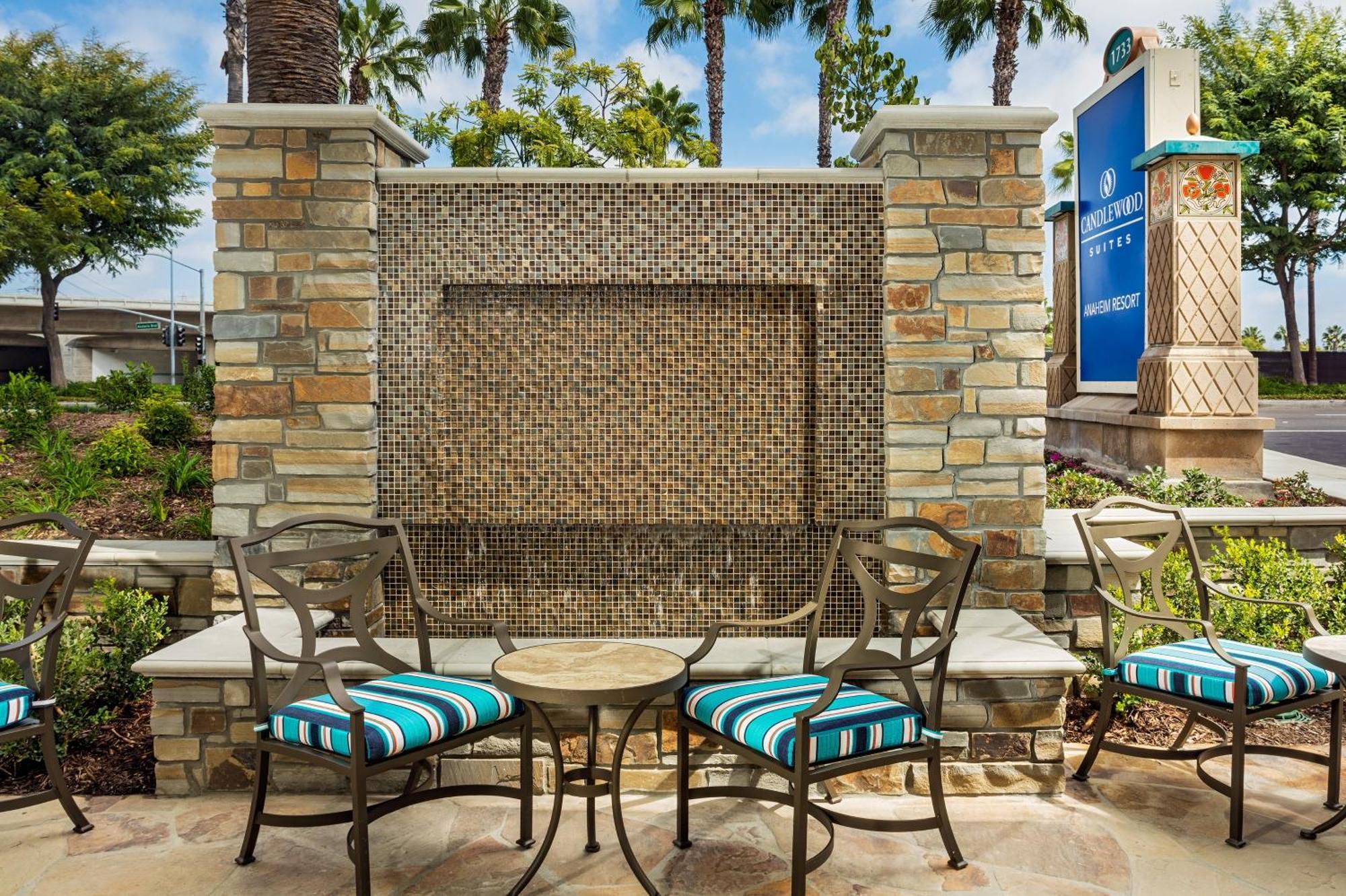 Candlewood Suites Anaheim - Resort Area By Ihg Eksteriør bilde