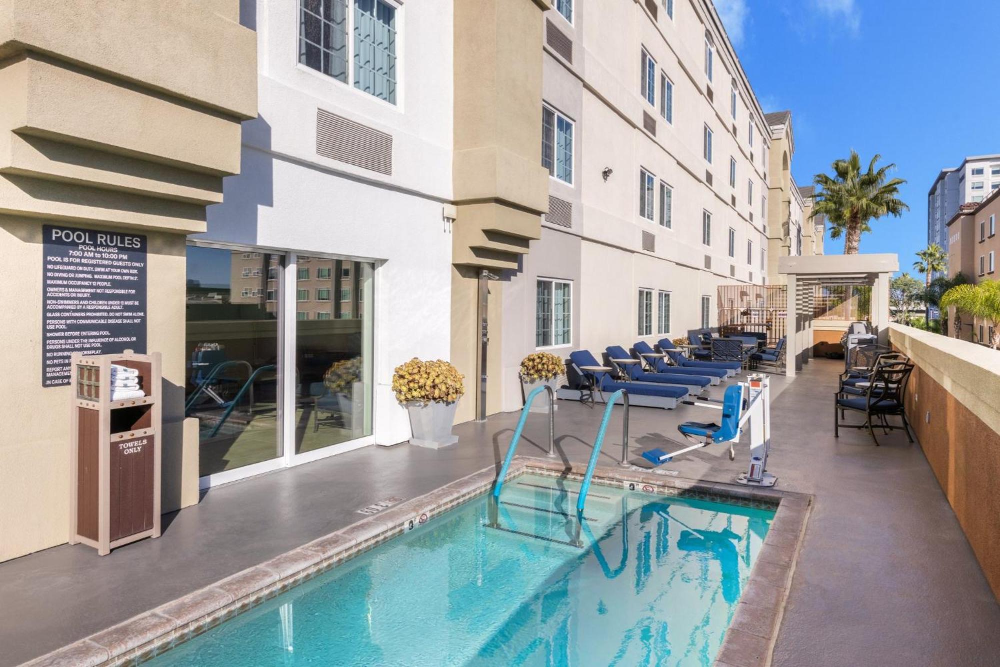 Candlewood Suites Anaheim - Resort Area By Ihg Eksteriør bilde