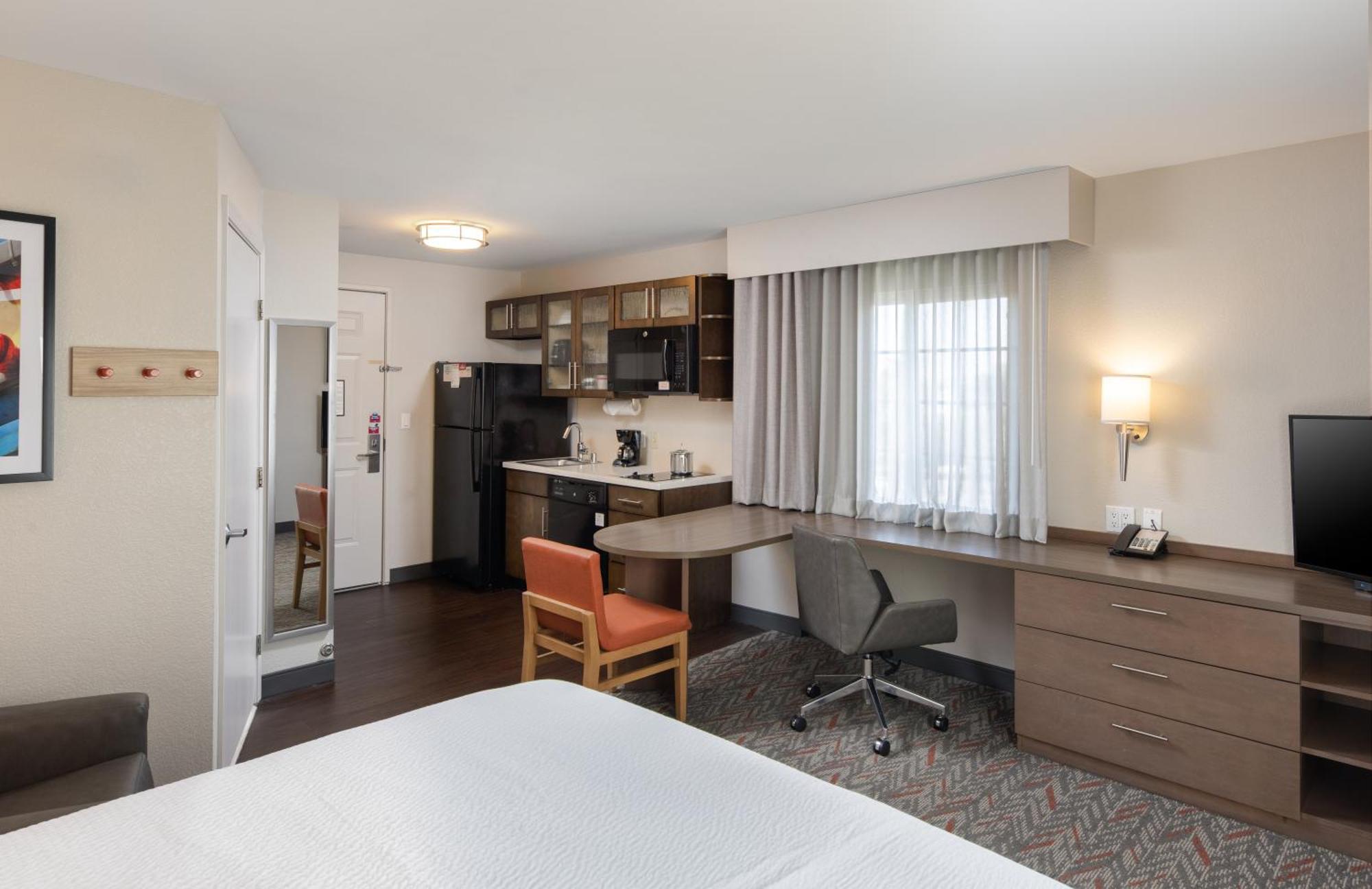 Candlewood Suites Anaheim - Resort Area By Ihg Eksteriør bilde